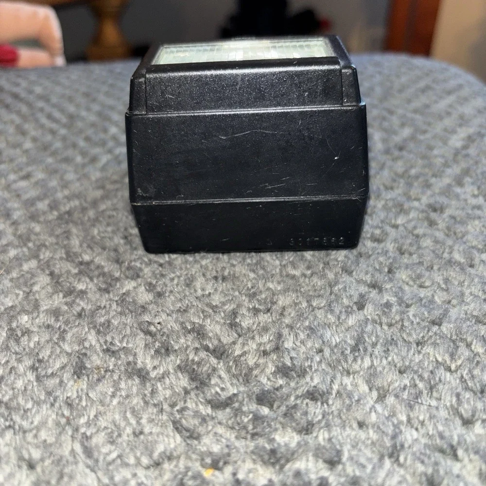 Konica Minolta Auto‎ Electroflash 200X Shoe Mount Flash for Konica Minolta